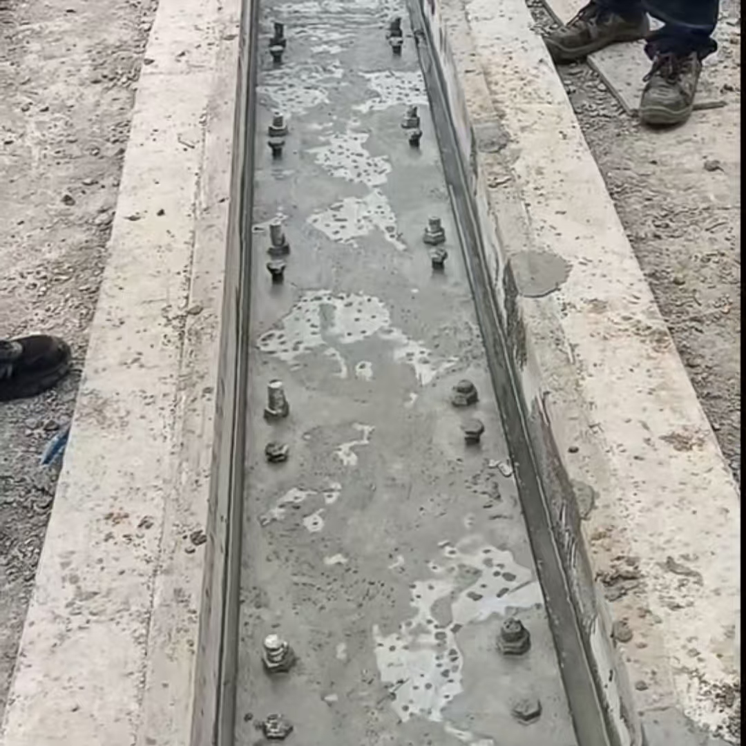安龙环氧树脂轨道胶泥是什么？用在哪里？